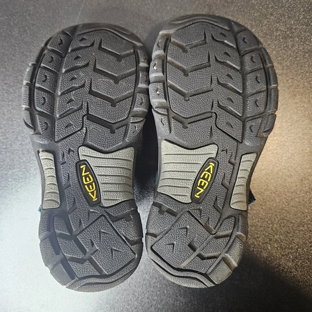 Keen Big Kids Newport H2 Sandal Rainbow Tie Dye Unisex Size 1 Outdoor Water Hike - Picture 6 of 7